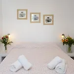 Fraskoula's Gasthof Agios Stefanos (Mykonos)