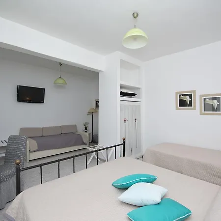 בית הארחה Fraskoula's 4*