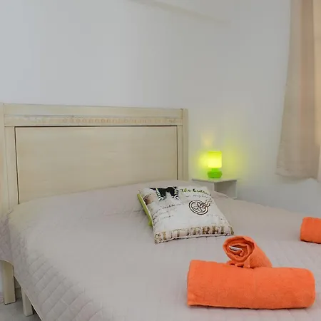 בית הארחה Fraskoula's 4*