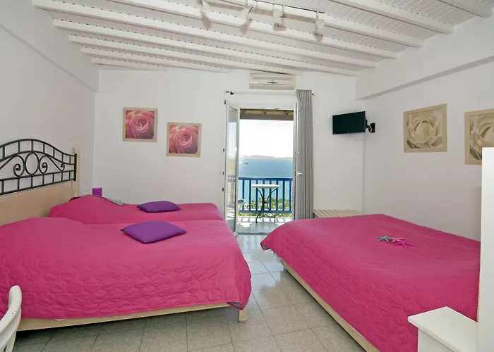 Fraskoula's Agios Stefanos (Mykonos)