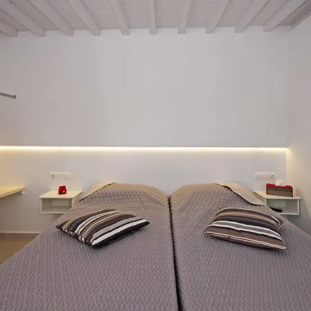 Fraskoula's 4* Agios Stefanos (Mykonos)